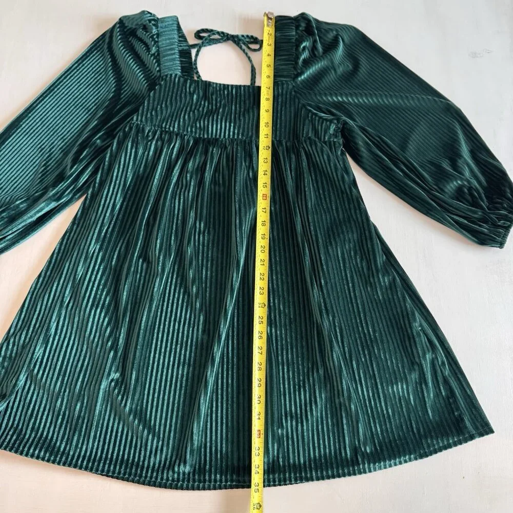 Women’s Mini Dress Emerald Green Medium Christmas Holiday Wicked Velvet Ribbed